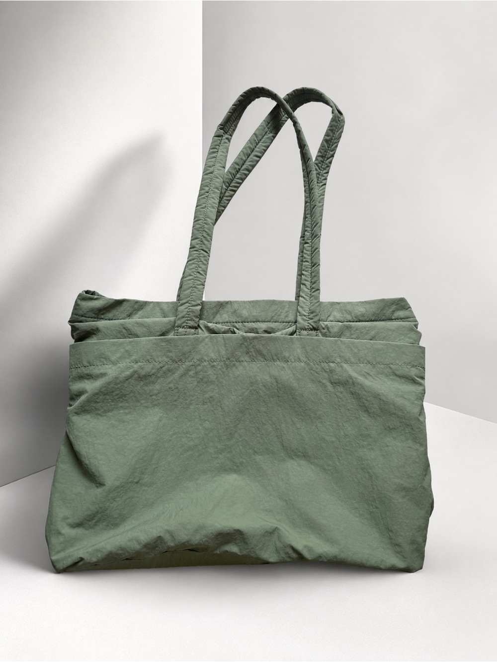 Lululemon Large Tote Bag Gym Yoga Travel Weekender Water Repellent Sage Green - Picture 2 of 15